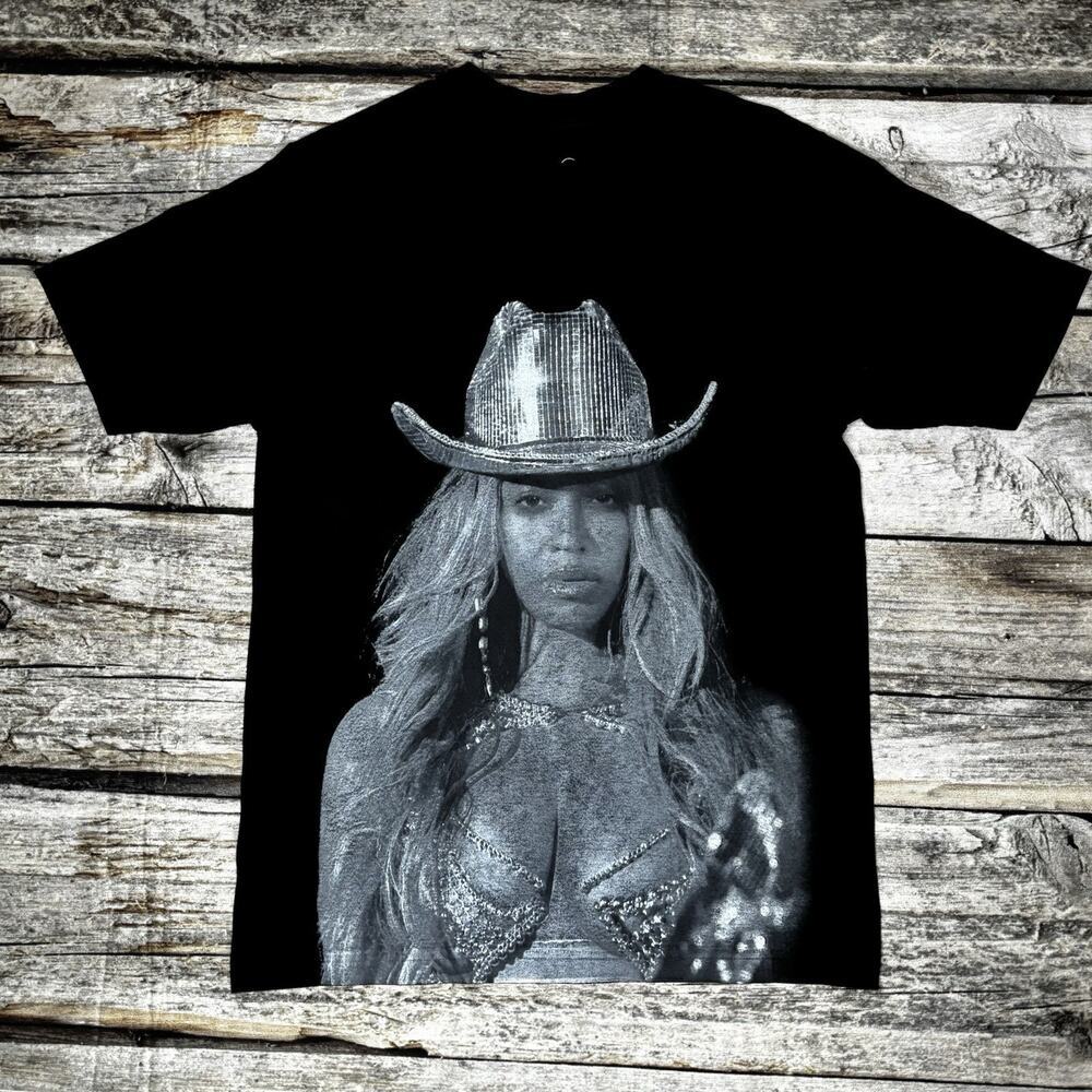 Beyonce RWT2023 Renaissance World Tour Concert Cowboy Black Tee Size Medium
